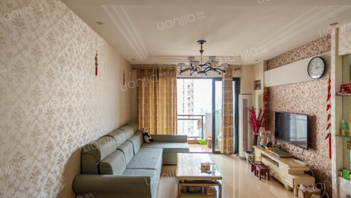 圣瑞华府二手房实景图