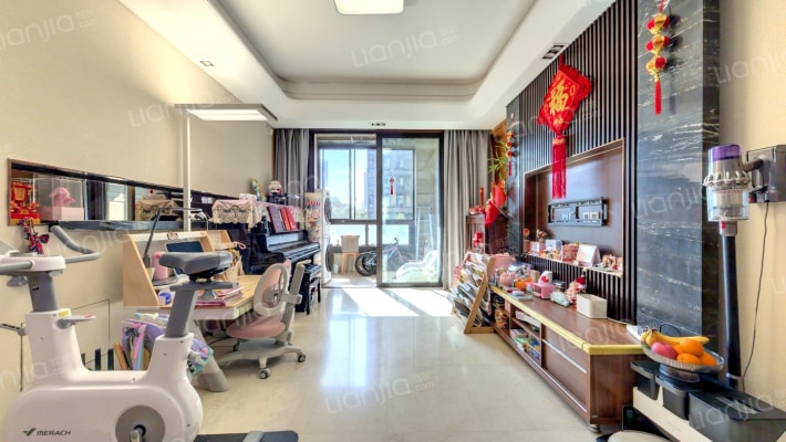 绿地海珀璞晖二手房实景图