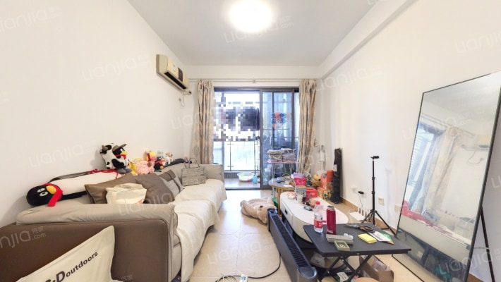 潜龙曼海宁花园南区二手房实景图