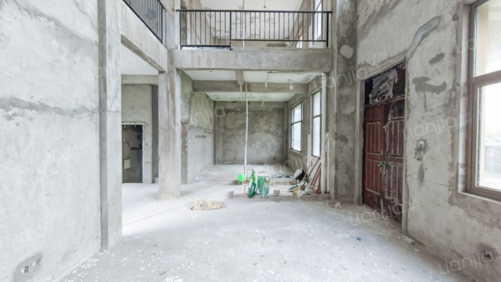 贵裕郡二手房实景图