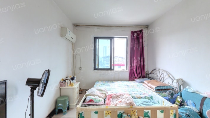 前锋小区二手房实景图