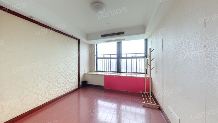 绿城财通中心二手房实景图