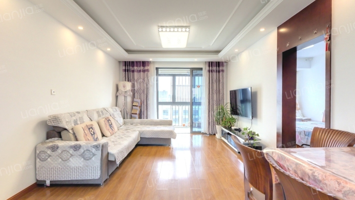 颐和泊雅轩二手房实景图