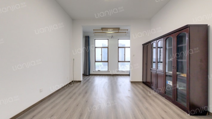 海创世袭庄园二手房实景图