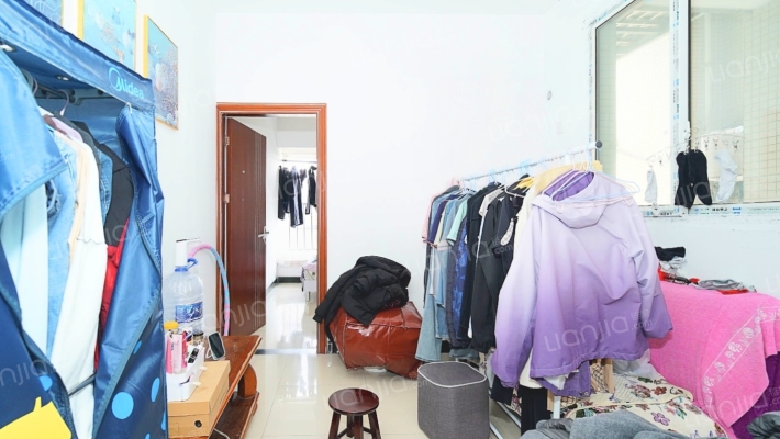 万全还房二手房实景图