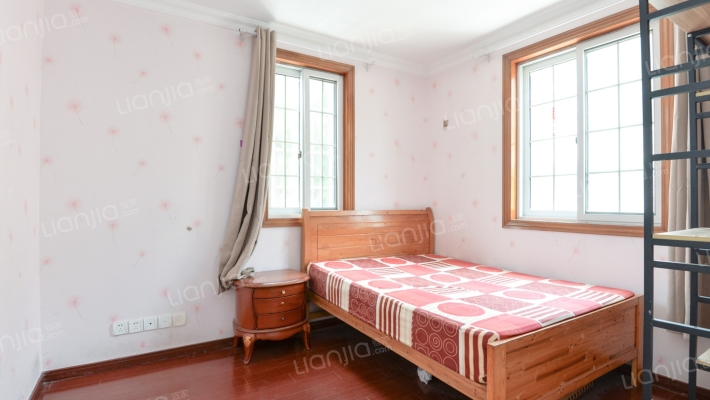 宝钢六村二手房实景图