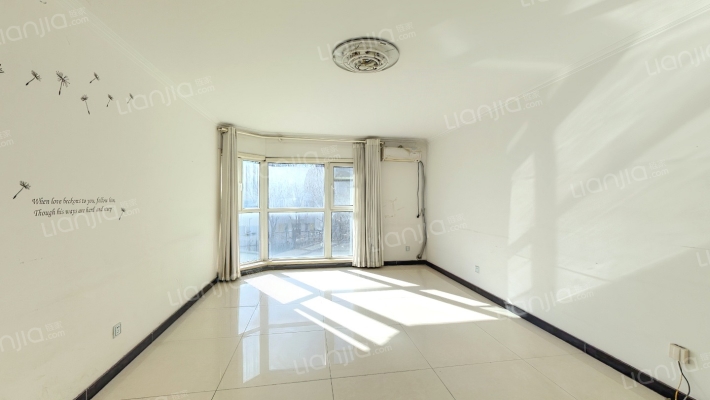 DBC加州小镇C区二手房实景图