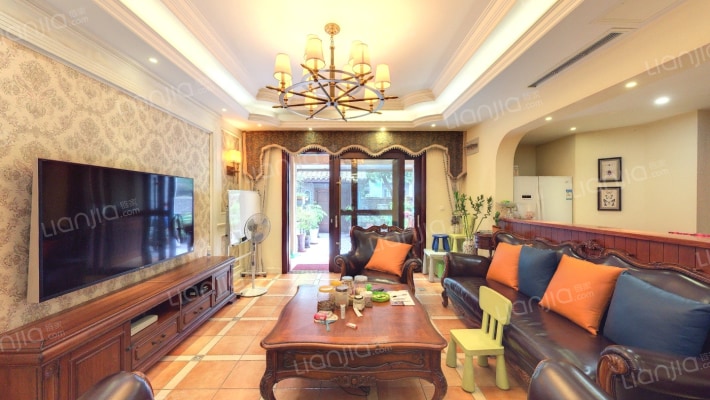 晋愉融府二手房实景图