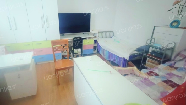 世贸白金公馆二手房实景图