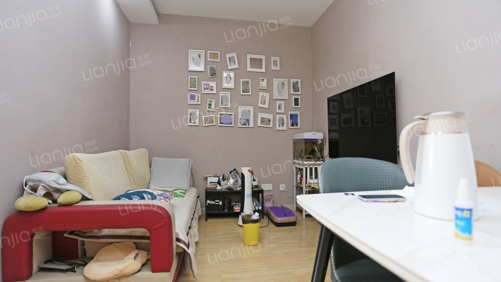 嘉旺苑二手房实景图