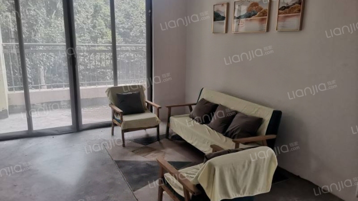 君悦山八区二手房实景图