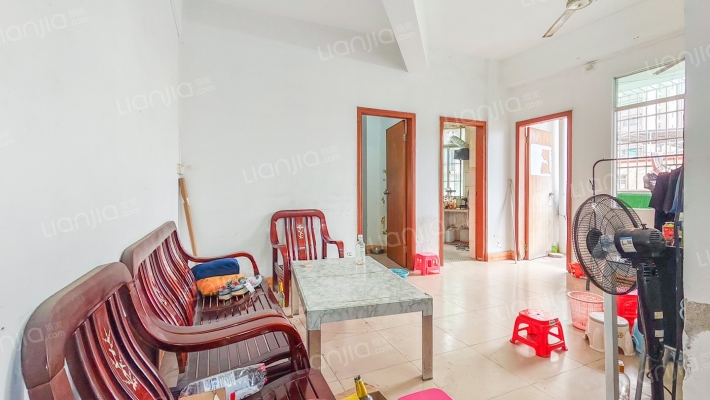 振兴中路一巷18-20号二手房实景图