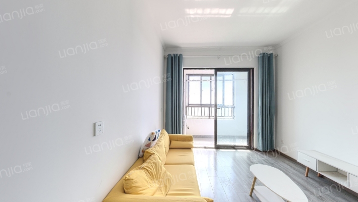 九联湖畔二手房实景图