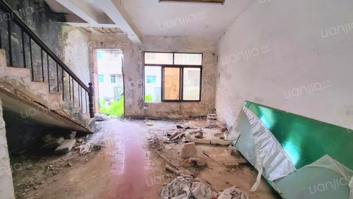 天鹅湖别墅区二手房实景图