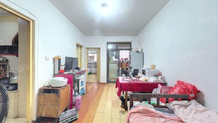 新桥逸景B区二手房实景图