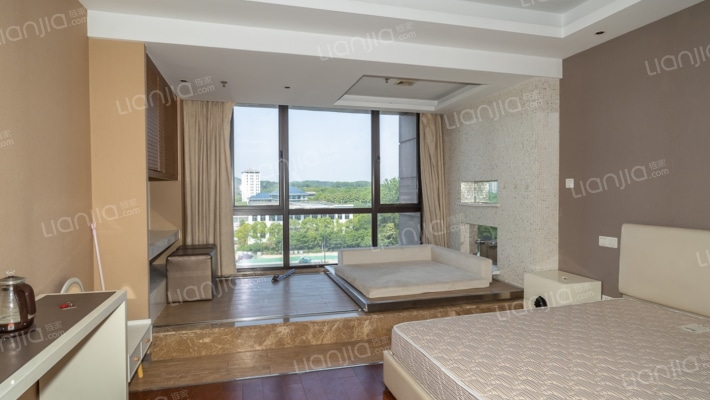 华府天地二手房实景图