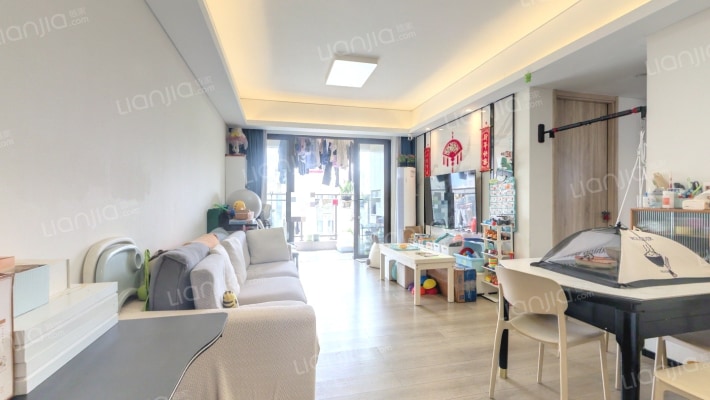 碧桂园观麓花园二手房实景图