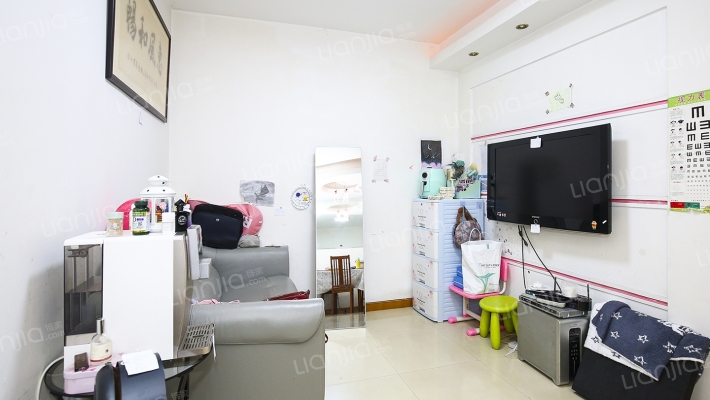 新南小区二手房实景图