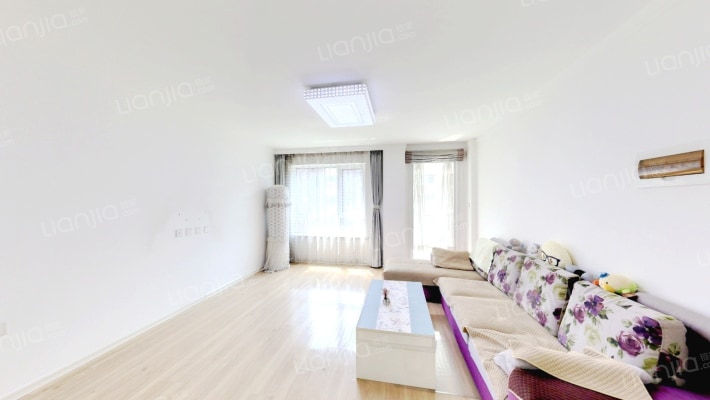 长河湾二手房实景图