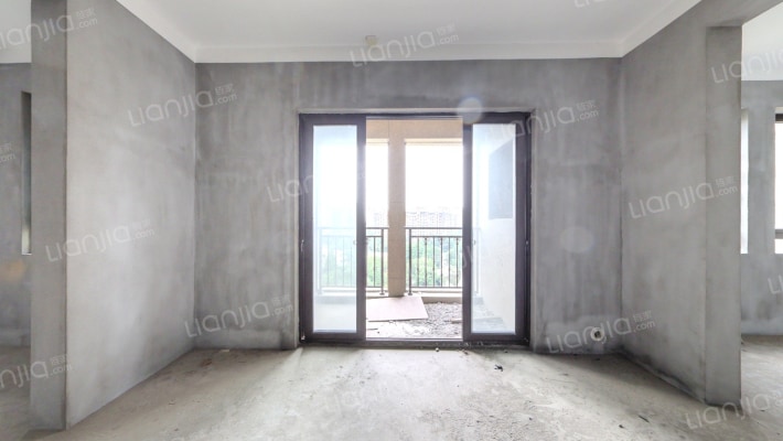 华泰尚雅府二手房实景图