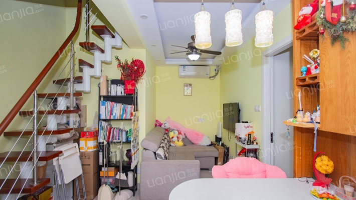 南杨小区北区二手房实景图