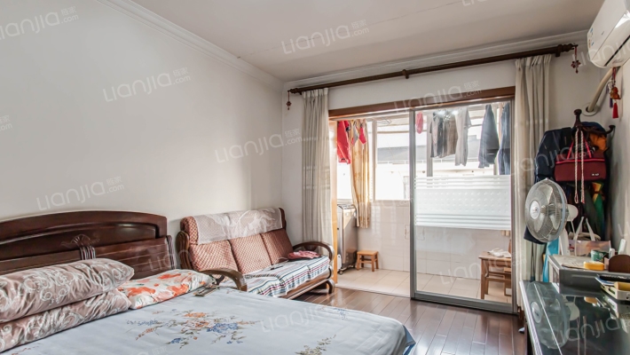 南大街一小区二手房实景图