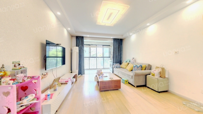 沁春园三村二手房实景图