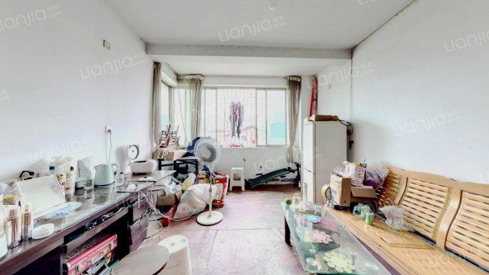 万寿山社区二手房实景图