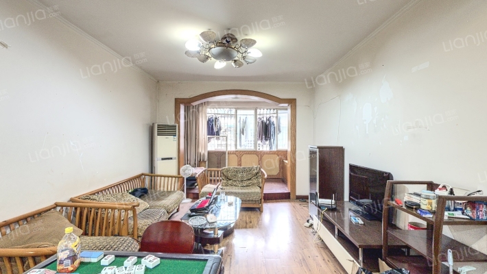 红花教师苑二手房实景图