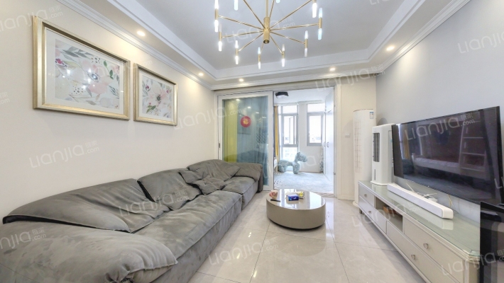 蜀镇金楠湖二手房实景图