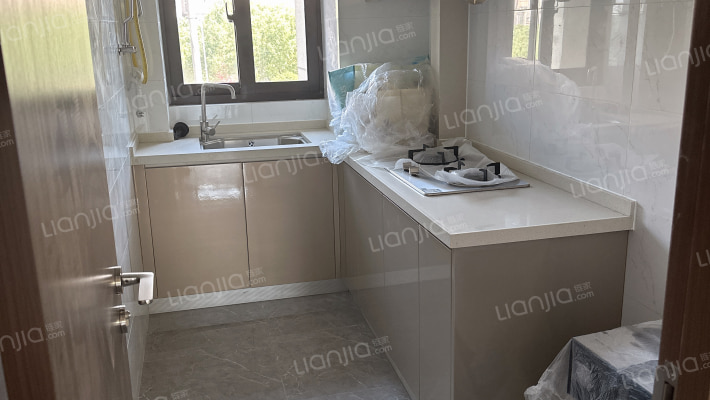 华发招商依云四季二手房实景图