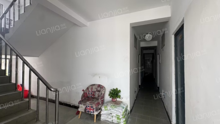 金桥花苑二手房实景图