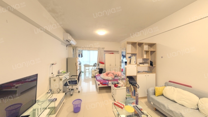 米兰春天二手房实景图