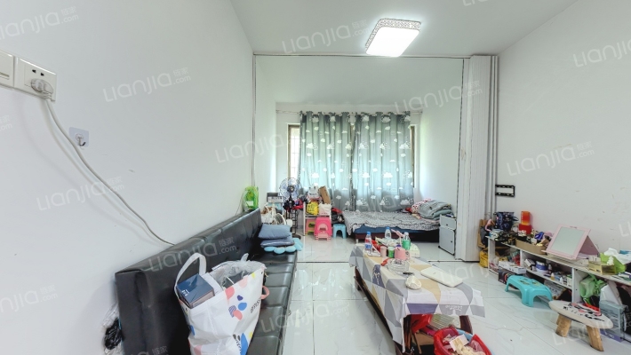 溢富楼二手房实景图