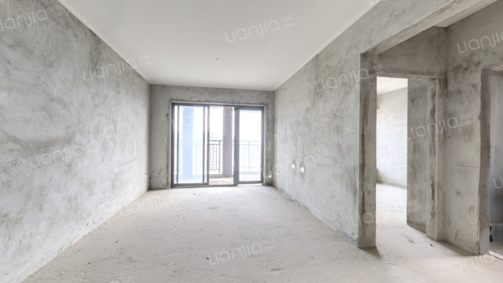 美林春天四五期二手房实景图