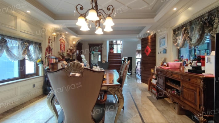 君临紫金二手房实景图