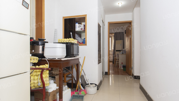 航东路750弄二手房实景图