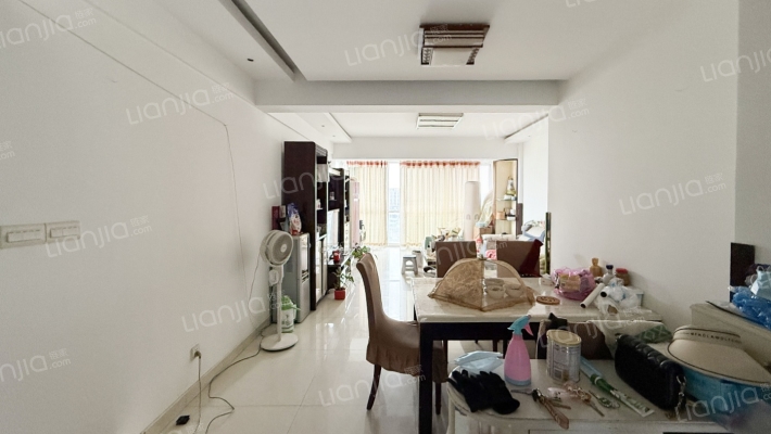 万达明城二手房实景图