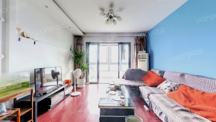 骏逸第一江岸二手房实景图