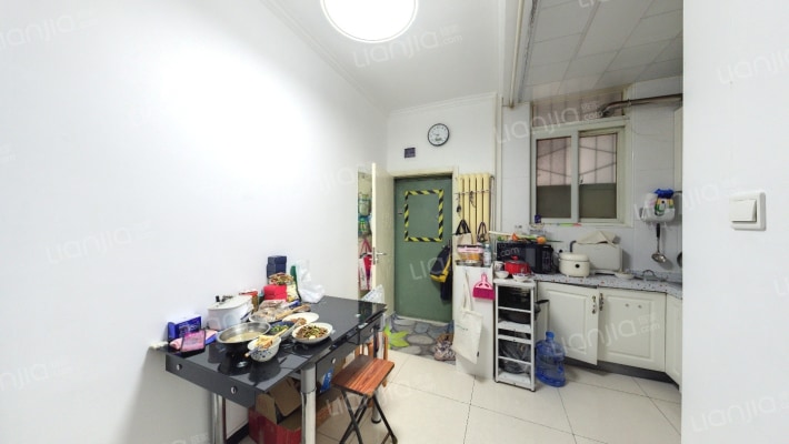 兴化路11号院二手房实景图