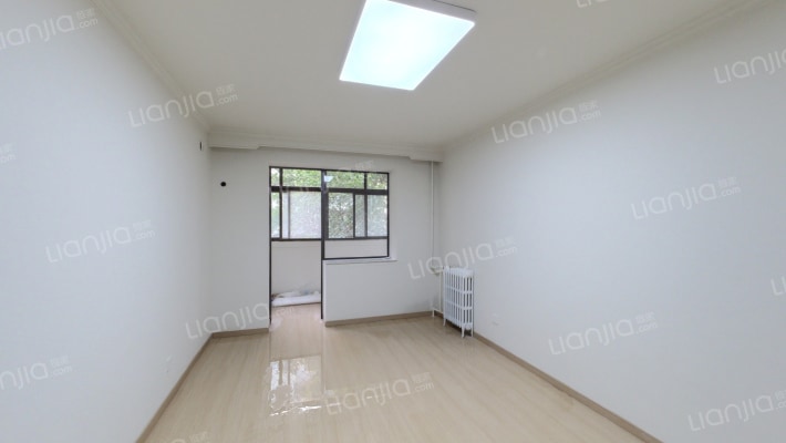 新华小区二手房实景图