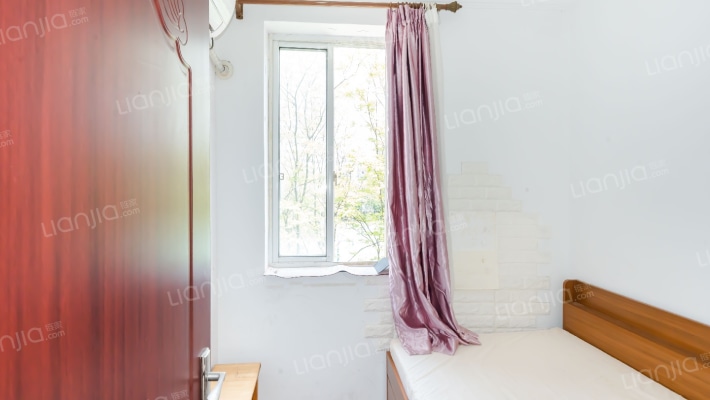 局门路573弄二手房实景图