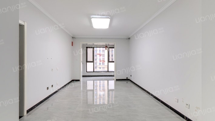 荣盛城荣尚苑二区二手房实景图