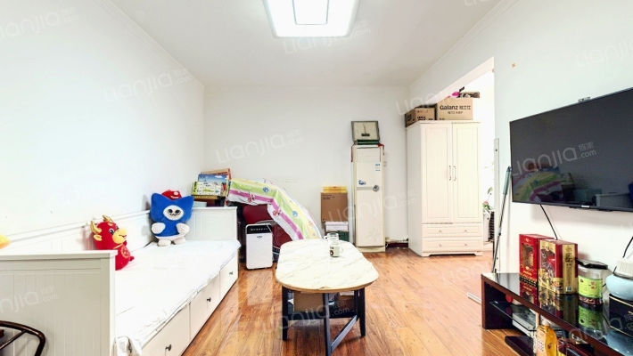 天宝国际壹号小区二手房实景图