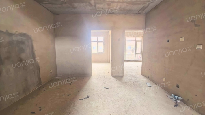 东昊名城二手房实景图