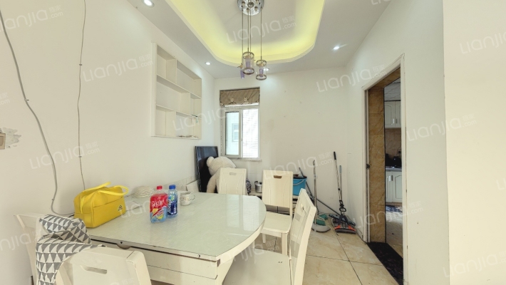 金汇苑二手房实景图