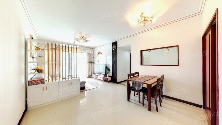 保利林语山庄二手房实景图