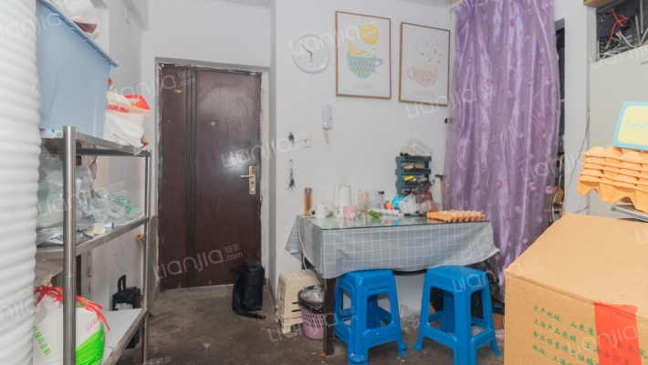 昱龙家园南区二手房实景图