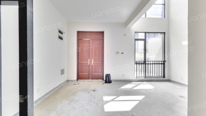 绿地朱家角1号二期二手房实景图