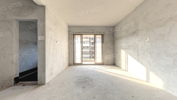 中港广场二手房实景图